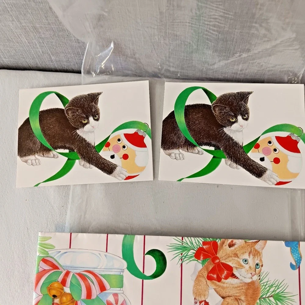 Current Kitties Super Size Christmas Gift Wrap 1987 Vintage 30x48 Sheet 2 Cards